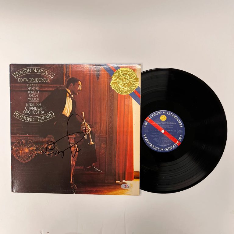 Wynton Marsalis Signed Wynton Marsalis Plays Vinyl Album PSA Auth