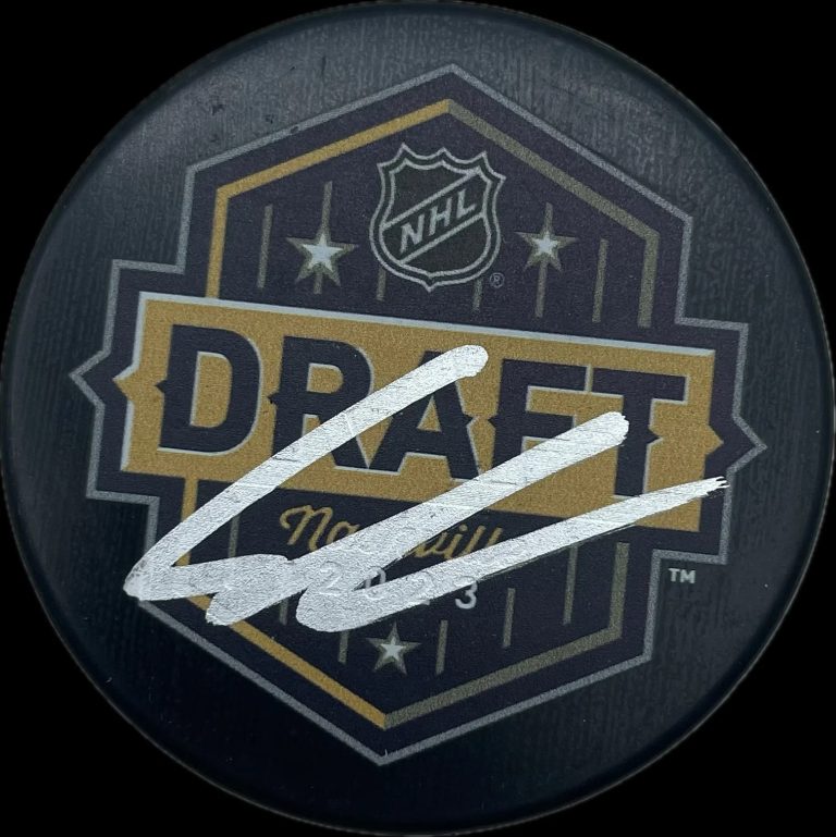 Leo Carlsson Signed Hockey Puck PSA Autographed Anaheim Ducks