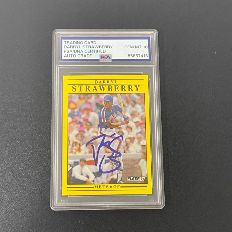 1991 Fleer #161 Darryl Strawberry Signed Card Auto 10 PSA Slabbed New York Mets
