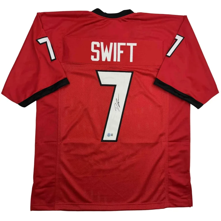 Autographed/Signed D'ANDRE SWIFT Georgia Red College Jersey JSA COA