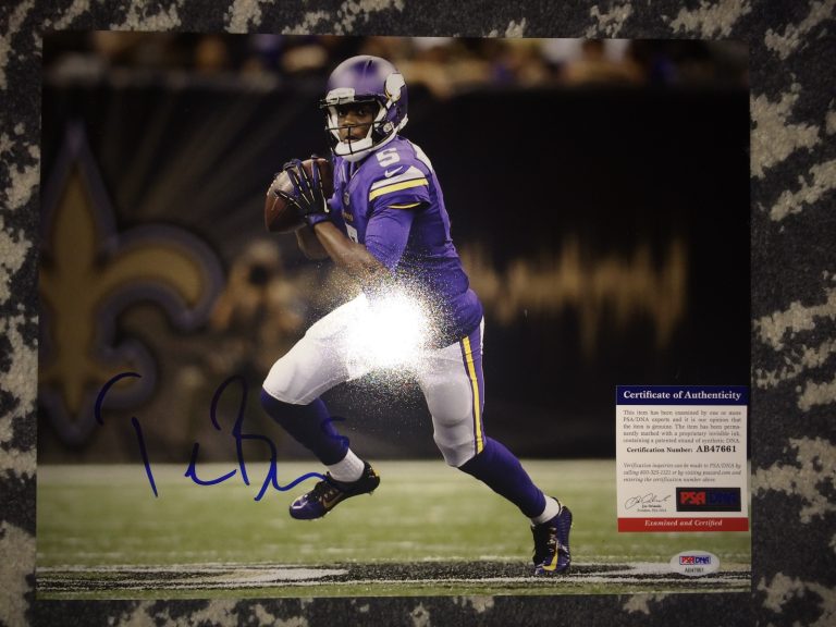 Teddy Bridgewater Signed Minnesota Vikings 11x14  Photo Star QB #5 PSA/DNA