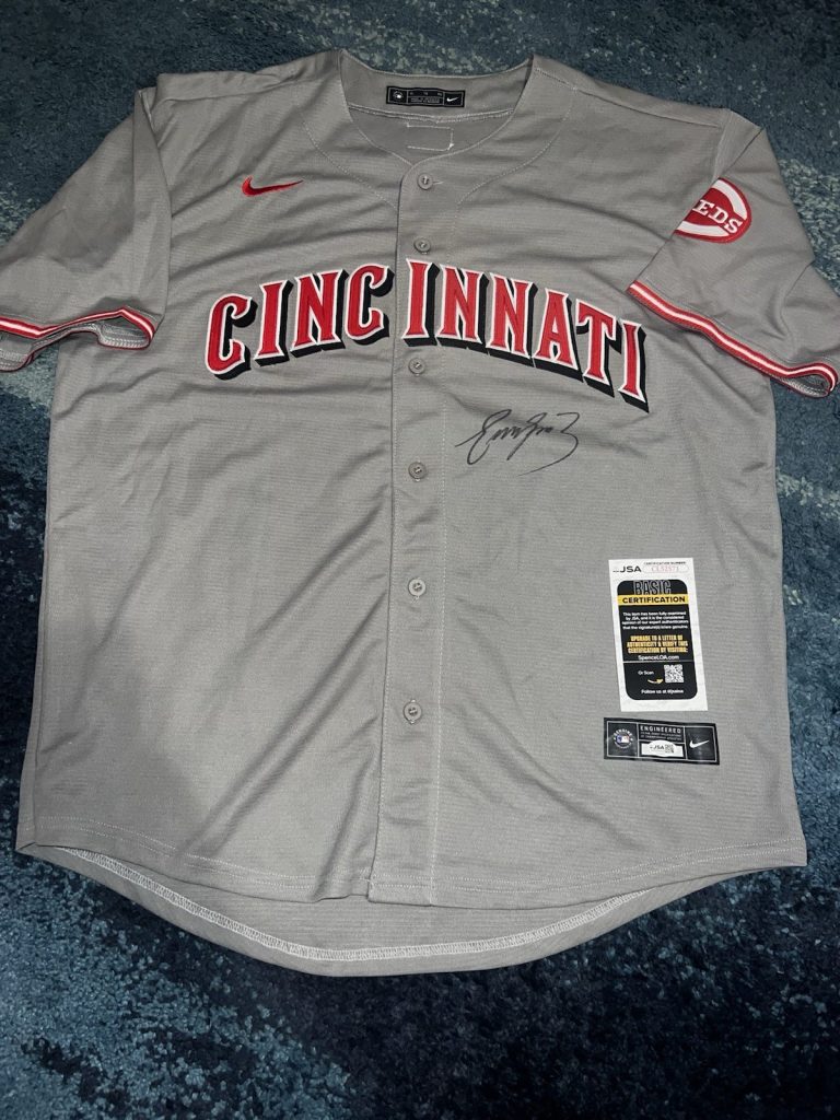 Eugenio Suarez Signed Cincinnati Reds Jersey All Star Slugger JSA Auth