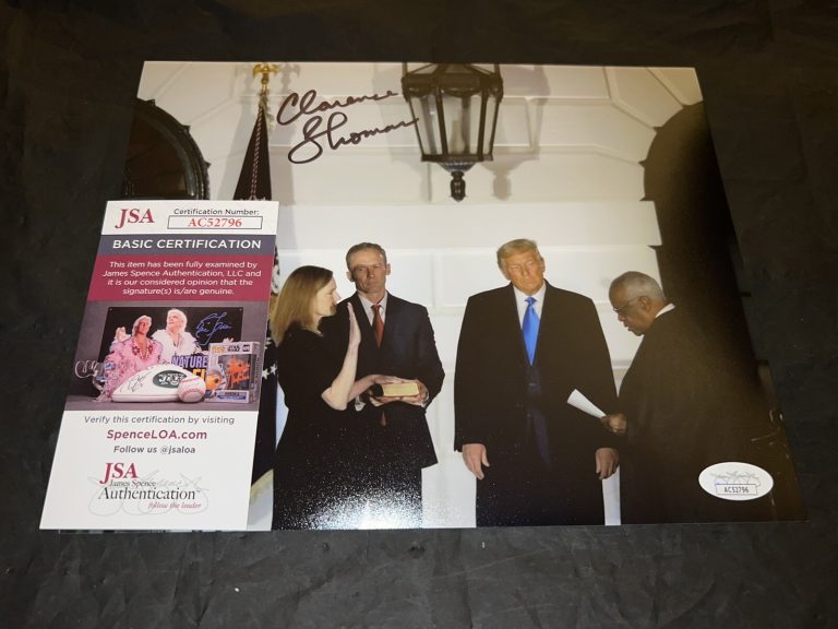 Clarence Thomas Signed 8x10 Photo Supreme Court Justice JSA Auth