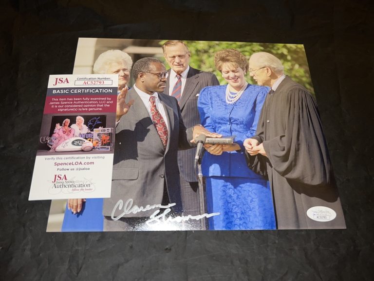 Clarence Thomas Signed 8x10 Photo Supreme Court Justice JSA Auth #4