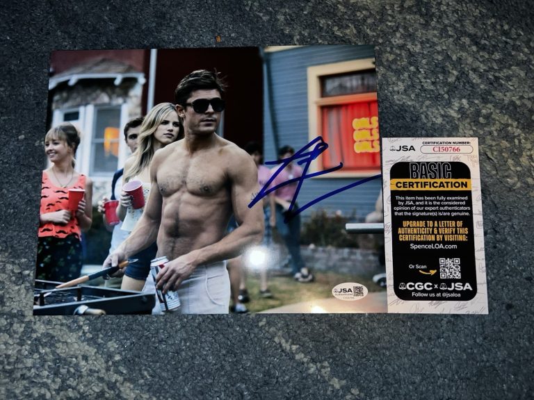 Zac Efron Signed 8x10 Photo High School Musical Baywatch Star JSA Auth #2