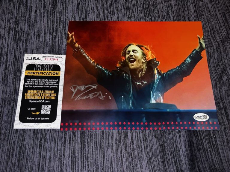 David Guetta Signed 8x10 Photo World Famous DJ Superstar JSA Auth