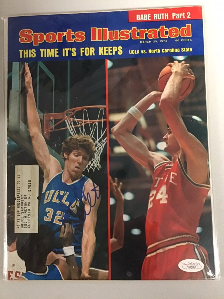 Bill Walton Signed Sports Illustrated Mag Basketball UCLA Autograph JSA 3/25/74