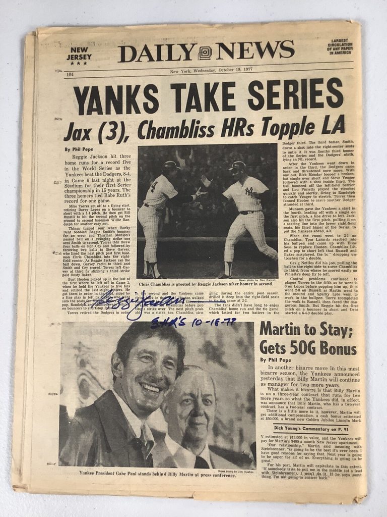Reggie Jackson Signed Newspaper Daily News 10/19/77 3 HR Series Clincher JSA NJ