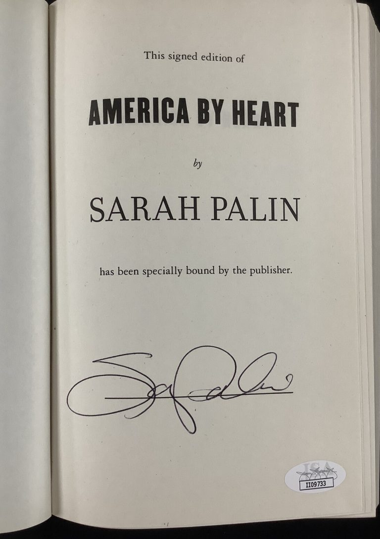 Sarah Palin Signed Book America By Heart Political Autograph Alaska Governor JSA