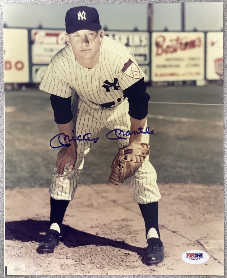 Mickey Mantle Signed Photo 8x10 Baseball Autograph NY Yankees PSA/DNA Auto 10