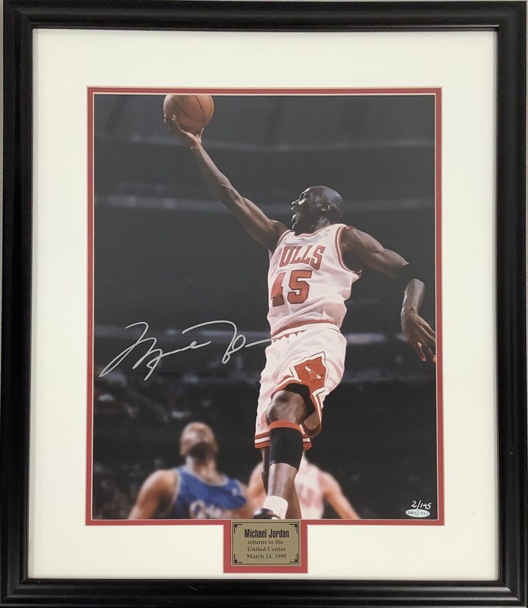 Michael Jordan Signed Photo 16x20 LE Chicago Bulls HOF Autograph NBA Framed UDA