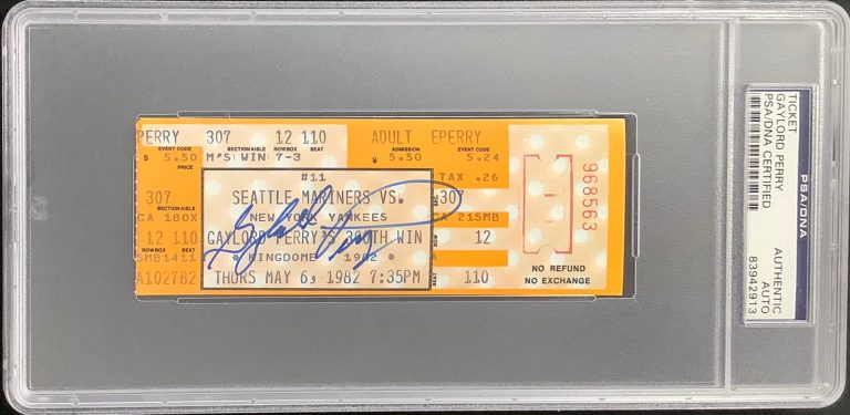Gaylord Perry Signed Full Ticket 5/6/82 300th Win Mariners Autograph PSA/DNA
