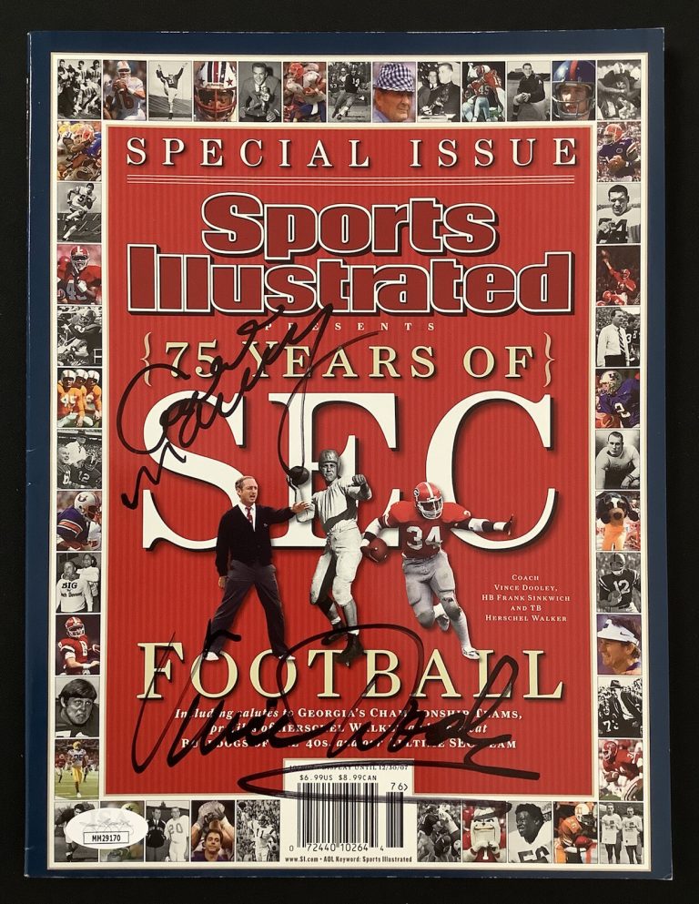 Vince Dooley Signed Sports Illustrated 10/3/07 No Label Georgia Manning Auto JSA