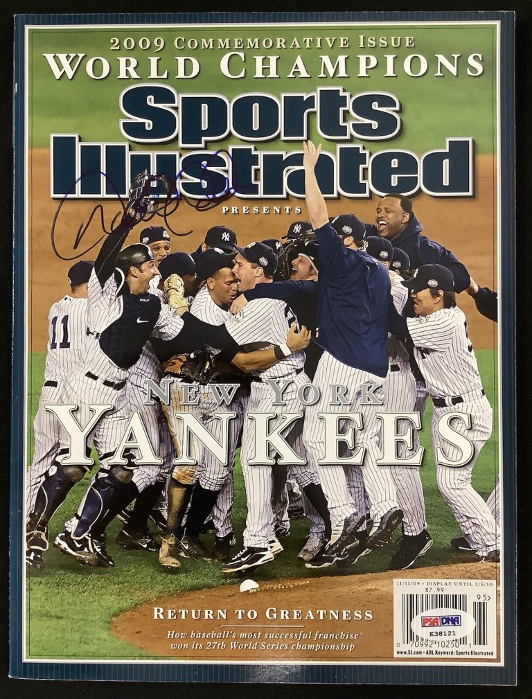 Derek Jeter Signed Sports Illustrated 11/11/09 No Label Yankees Auto HOF PSA/DNA