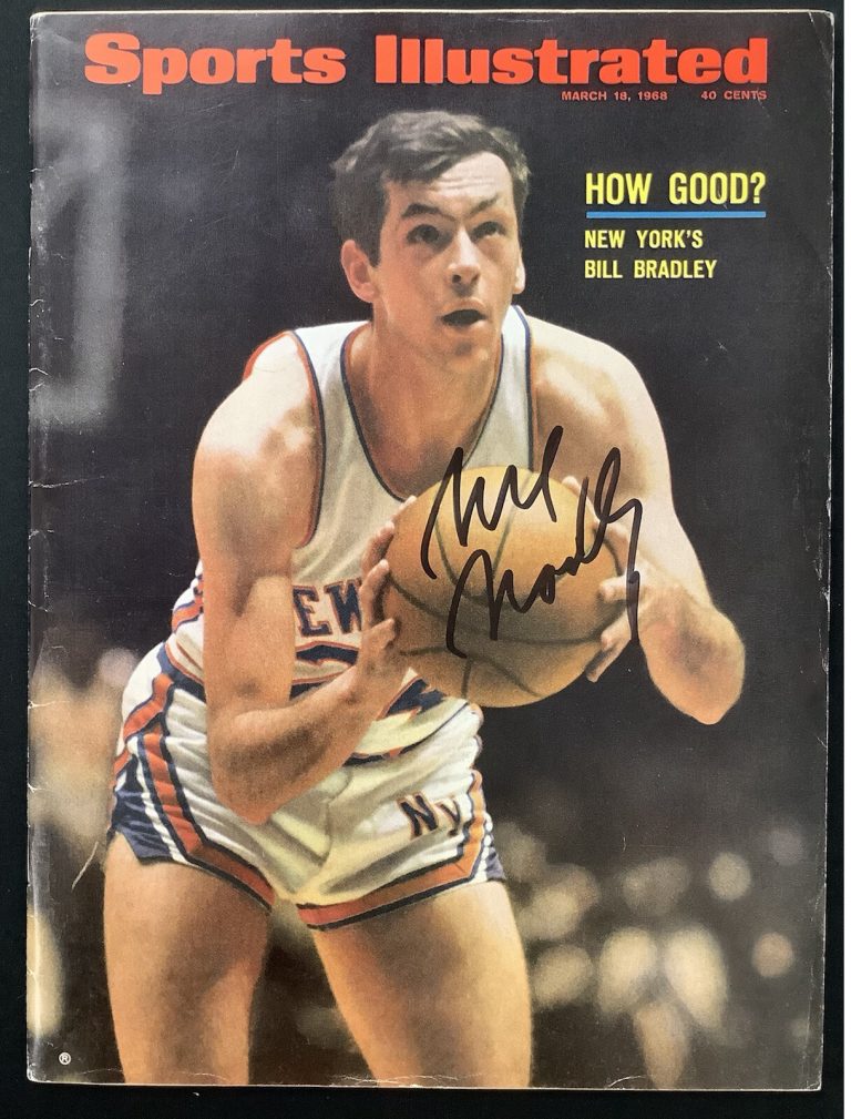 Bill Bradley Signed Sports Illustrated Mag 3/18/68 NO LABEL Knicks HOF Auto JSA