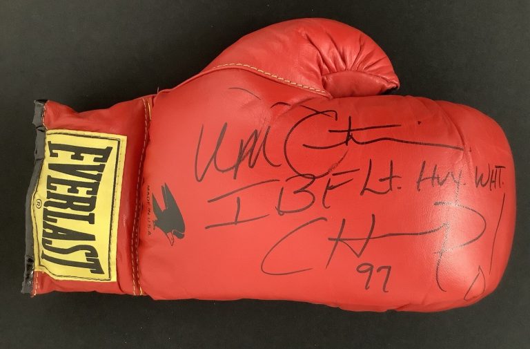 William Guthrie Signed Boxing Everlast Glove Cruiserweight KO King Autograph TPG
