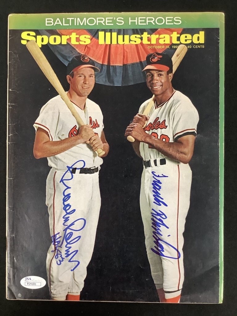 Frank Robinson Signed Sports Illustrated 10/10/69 No Label Robinson Auto JSA