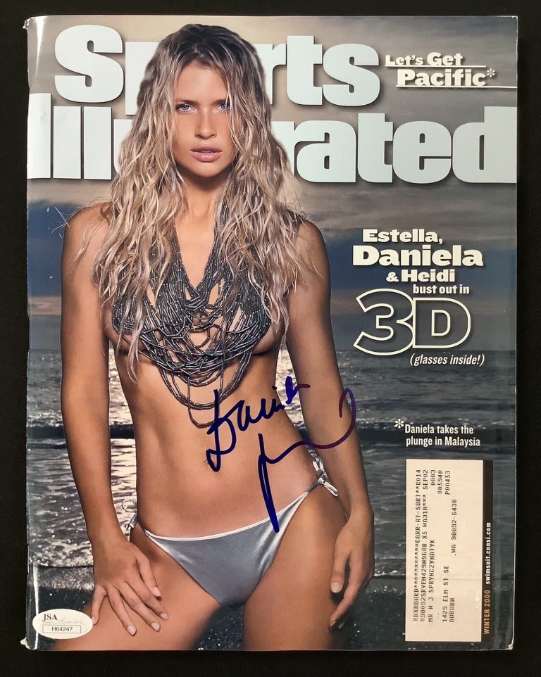 Daniela Pestova Signed Sports Illustrated Winter 2000 3D Swimsuit Issue Auto JSA