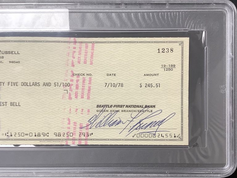 Bill Russell Signed Check Basketball Celtics HOF Autograph PSA/DNA Auto Mint 9
