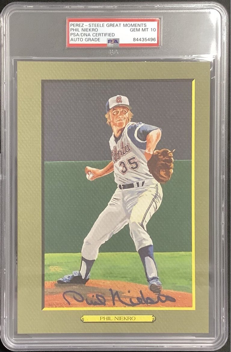 Phil Niekro Signed Perez Steele Great Moments Postcard Braves PSA/DNA GEM MT 10