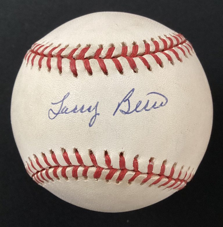 Larry Yogi Berra Signed Baseball GAB Budig New York Yankees Autograph HOF JSA