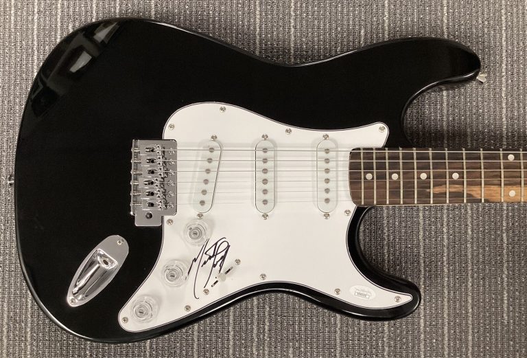 Meat Loaf Signed Guitar +Gig Bag Bat Out of Hell Autograph Anything For Love JSA