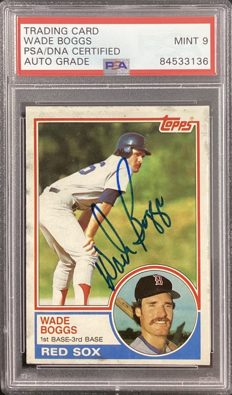 Wade Boggs Signed 1983 Topps #498 Rookie Card Red Sox PSA/DNA Autograph Mint 9