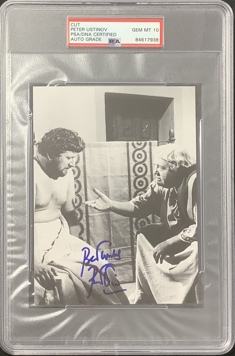 Peter Ustinov Signed Cut Page Spartacus Lentulus Batiatus PSA/DNA Auto Gem Mt 10