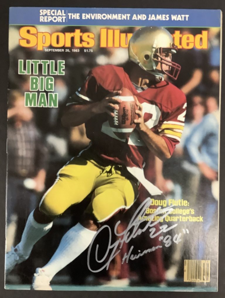 Doug Flutie Signed Sports Illustrated 9/26/83 No Label Heisman Boston Auto JSA