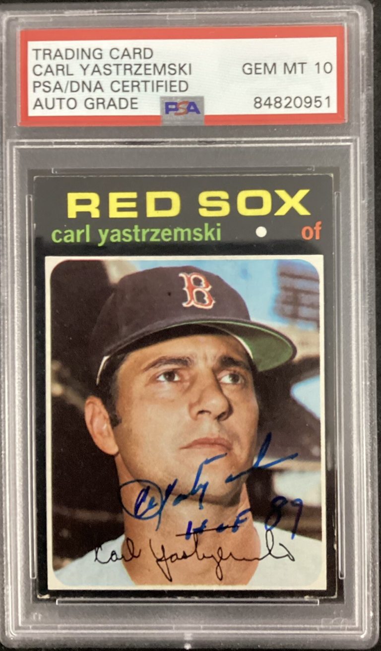 Carl Yastrzemski Signed 1971 Topps #530 Card Red Sox HOF Inscr PSA/DNA Auto 10
