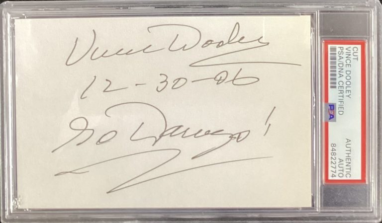 Vince Dooley Signed Cut Football College HOF Autograph Georgia Bulldogs PSA/DNA