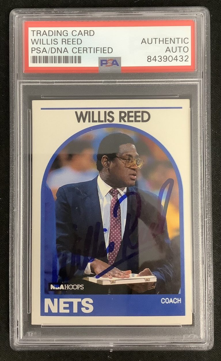 Willis Reed Signed 1989 NBA Hoops #92 Basketball Card HOF Autograph PSA/DNA #1