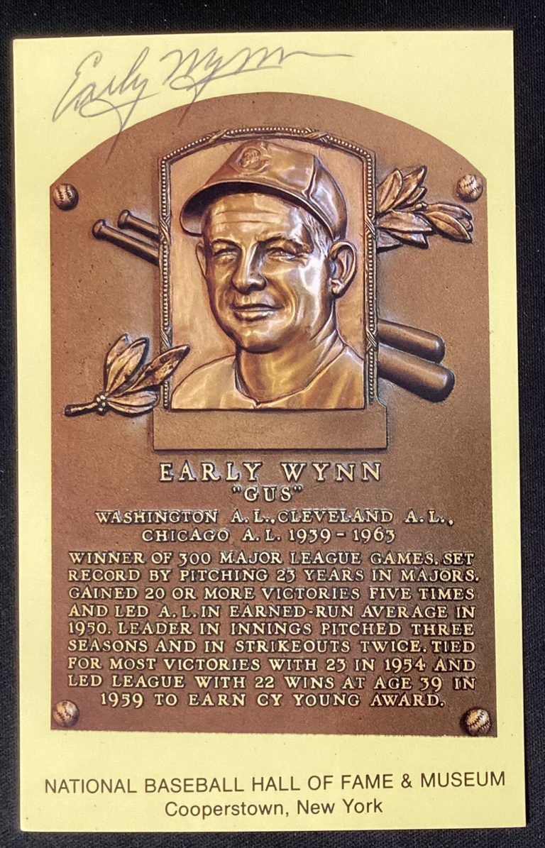 Early Wynn Signed Gold HOF Plaque Postcard Indians Yellow Autograph GTP TPG
