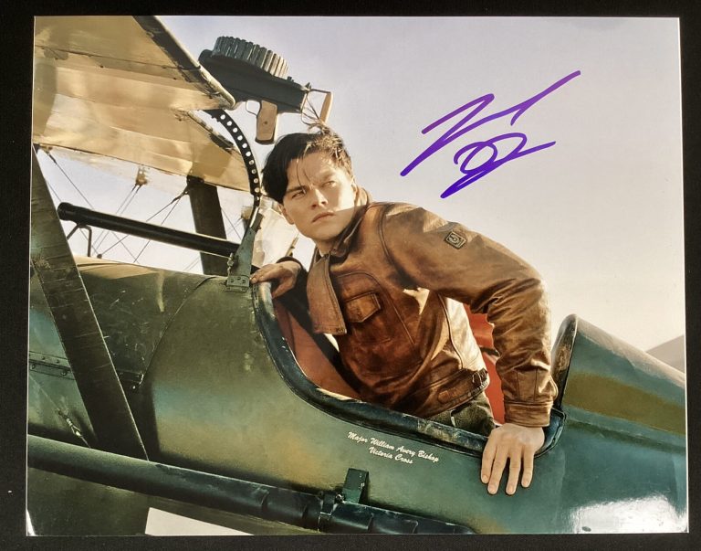 ￼Leonardo DiCaprio Signed Photo 8x10 Autograph Best Actor Aviator JSA