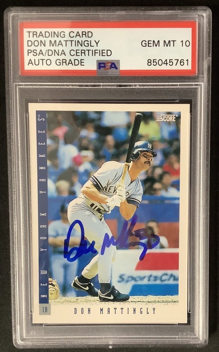Don Mattingly Signed 1993 Score #23 Yankees Baseball Card Auto PSA/DNA MT 10