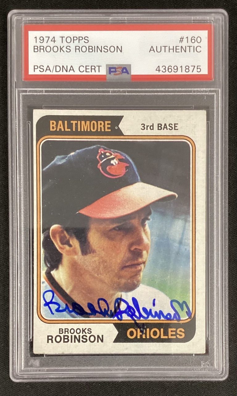 Brooks Robinson Signed 1974 Topps #160 Baseball Card Orioles Autograph PSA/DNA