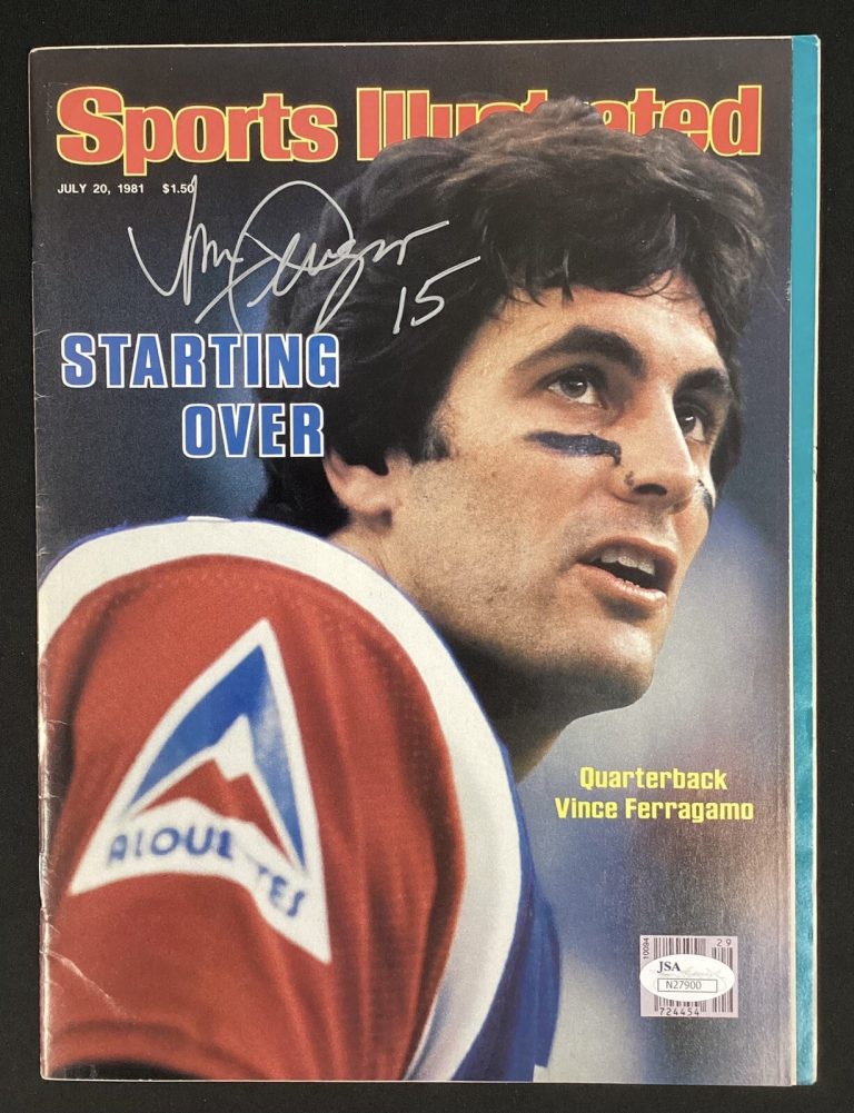 Vince Ferragamo Signed Sports Illustrated 7/20/81 No Label LA Rams Autograph JSA