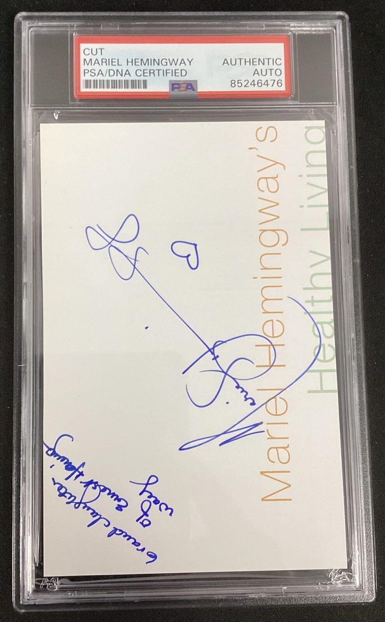Mariel Hemingway Signed Page Cut Actor Autograph Ernest Hemingway PSA/DNA