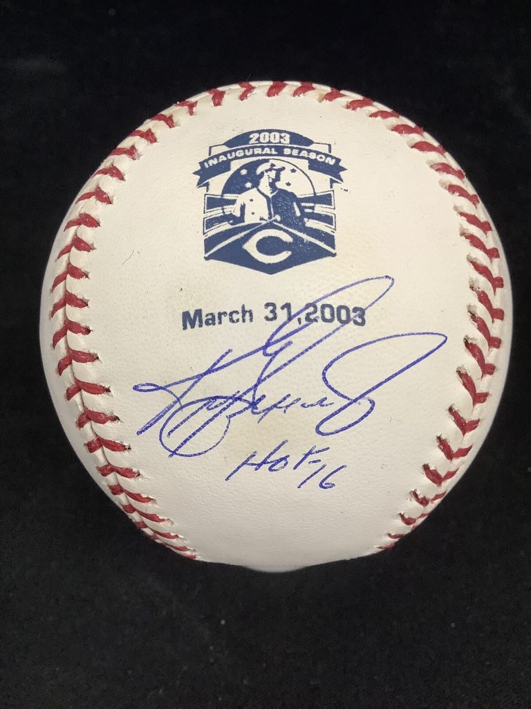 Ken Griffey Jr Signed 2003 Reds Baseball HOF 16 Mariners Reds HOF Auto PSA/DNA