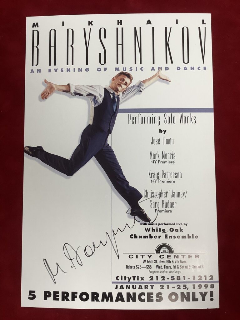 Mikhail Baryshnikov Signed Postcard Ballet Dancer Actor Autograph PSA/DNA
