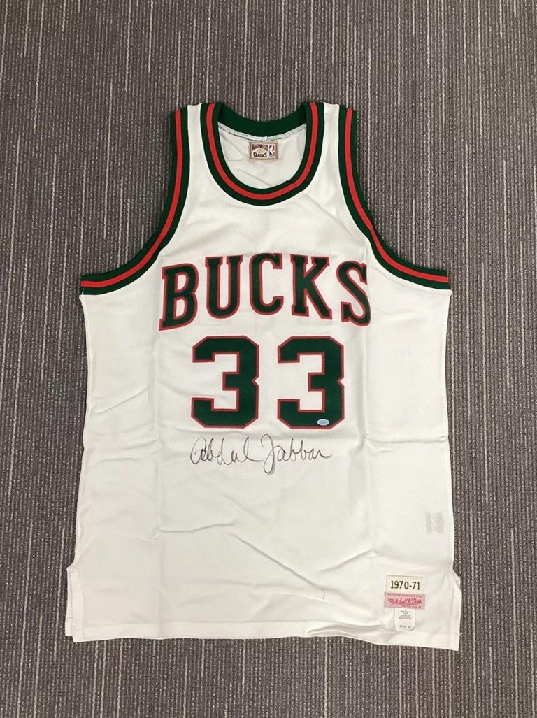 Abdul Jabbar Signed Jersey #33 Basketball Bucks HOF Mounted Memories Autograph