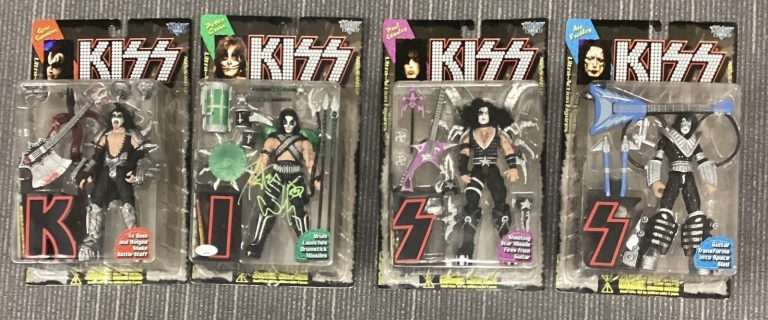 Peter Criss Signed McFarlane Figure 1997 NIB Set Of 4 Music Kiss Autograph JSA