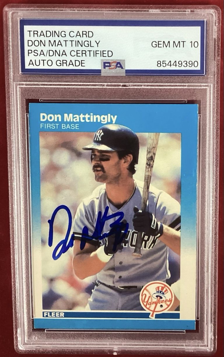 Don Mattingly Signed 1987 Fleer #104 Yankees Baseball Card Auto PSA/DNA MT 10
