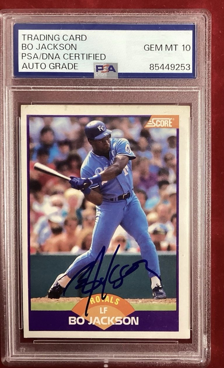 Bo Jackson Signed 1989 Score #330 Royals Baseball Card Autograph PSA/DNA Mt 10