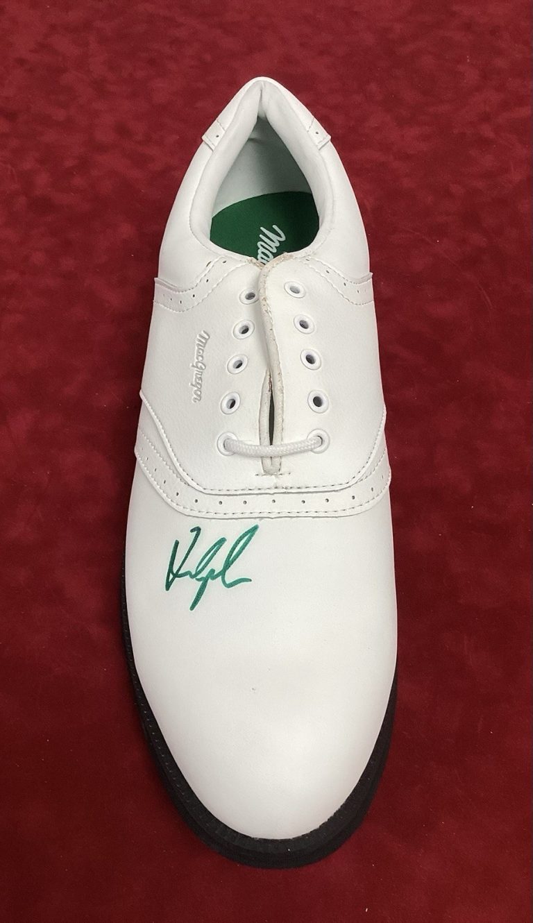 Fred Couples Signed Golf Shoe Masters Winner Macgregor Autograph Cleat JSA LOA