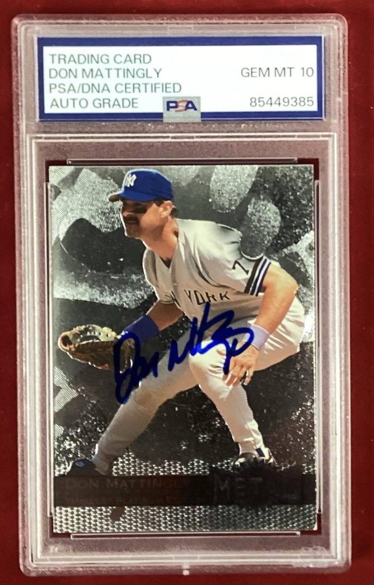 Don Mattingly Signed 1996 Metal #90 Yankees Baseball Card Auto PSA/DNA MT 10