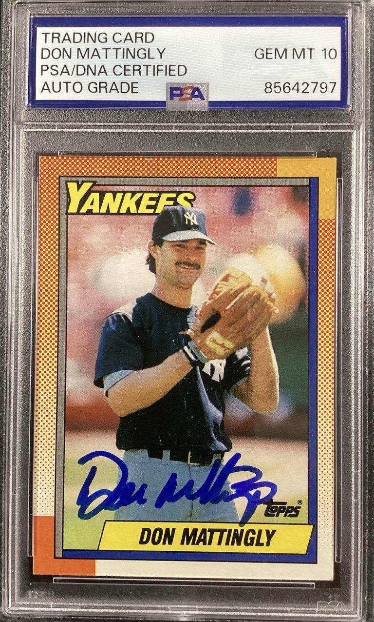 Don Mattingly Signed 1990 Topps #200 Baseball Card Yankees Autograph PSA/DNA 10