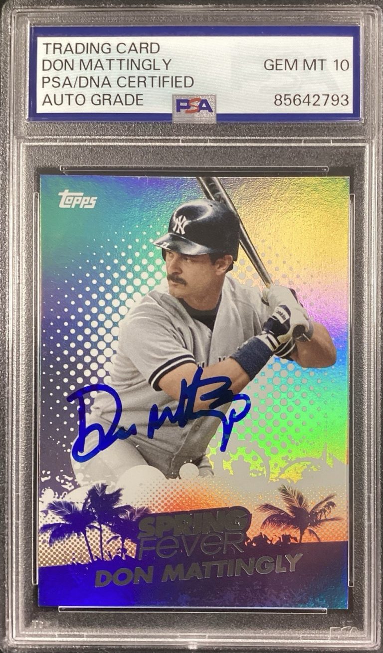 Don Mattingly Signed 2013 Topps #31 Baseball Card Yankees Autograph PSA/DNA 10