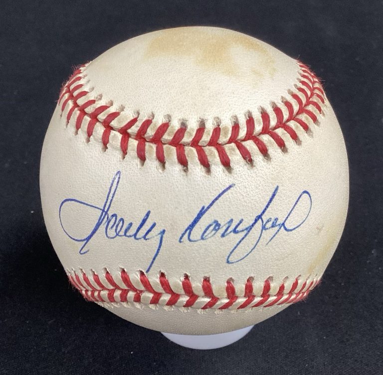 Sandy Koufax Signed Baseball ONL Brooklyn LA Dodgers HOF Autograph PSA/DNA 1