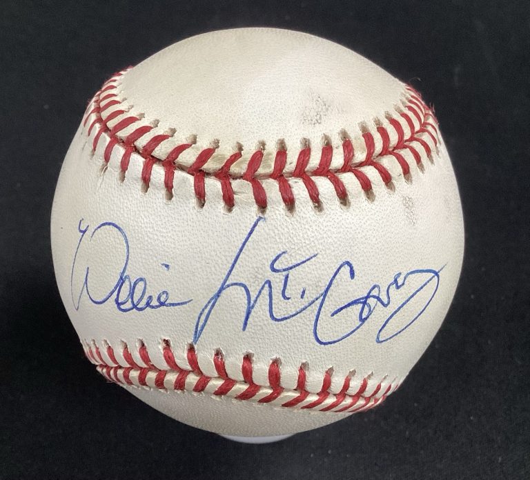 Willie McCovey Signed Baseball OMLB SF Giants HOF Autograph PSA/DNA